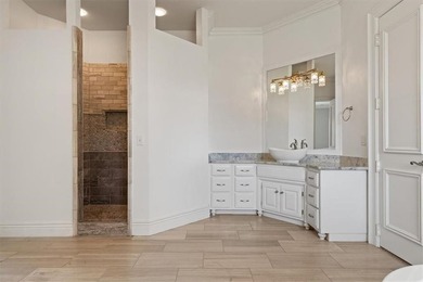 NOW $1,675,000 PINNACLE COUNTRY CLUB. This timeless - photo 22