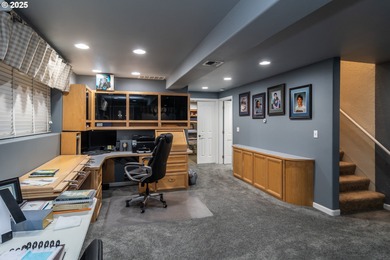 Beautiful spacious home located in highly desirable Hucrest. The