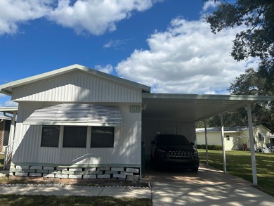 Lake Idlewild Home For Sale in Fruitland Park Florida