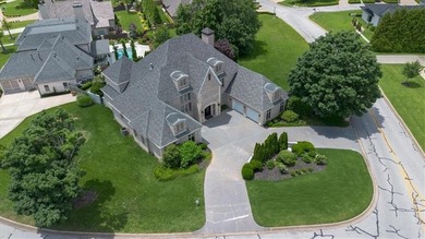 NOW $1,675,000 PINNACLE COUNTRY CLUB. This timeless - photo 33