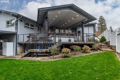 Beautiful spacious home located in highly desirable Hucrest. The