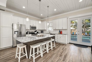 Established income property in Crystal Beach, built in 2018. Has - photo 8