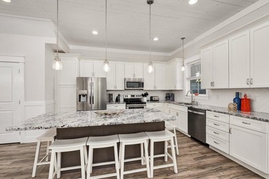 Established income property in Crystal Beach, built in 2018. Has - photo 10