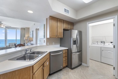 605 East Silver Beach Towers. This 2-bedroom, 2-bath condominium - photo 10