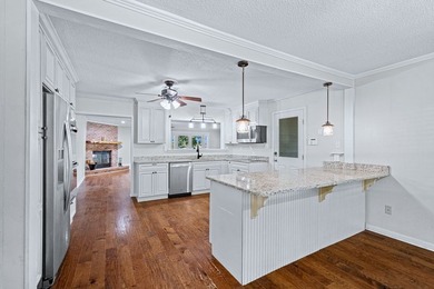 You're going to love this hard-to-find located out of the flood - photo 11