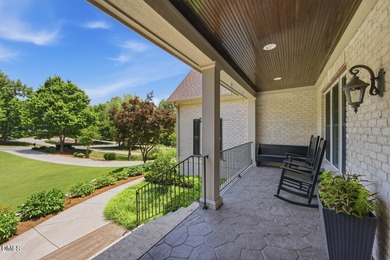 Welcome to a luxury lifestyle property redefining resort-style - photo 12