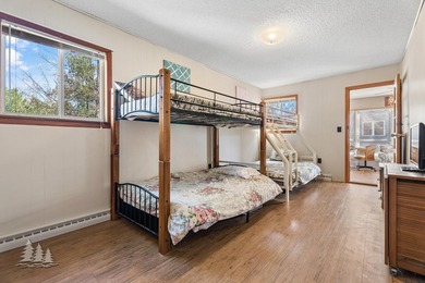 Move-in ready and made for relaxing, this charming 2-bedroom - photo 15