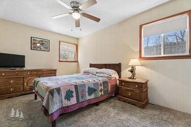 Move-in ready and made for relaxing, this charming 2-bedroom - photo 21