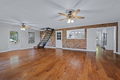 You're going to love this hard-to-find located out of the flood - photo 23
