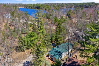 Move-in ready and made for relaxing, this charming 2-bedroom - photo 36