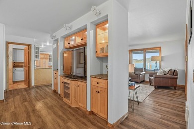 Iconic waterfront masterpiece on Lake Coeur d'Alene with over 8 - photo 38