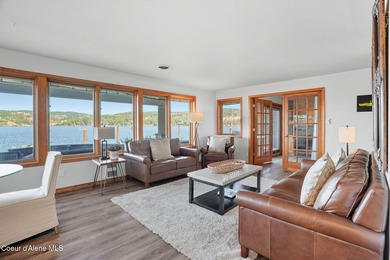 Iconic waterfront masterpiece on Lake Coeur d'Alene with over 8 - photo 40