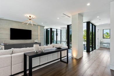 Introducing an exquisite Intracoastal Signature Estate by SRD - photo 45