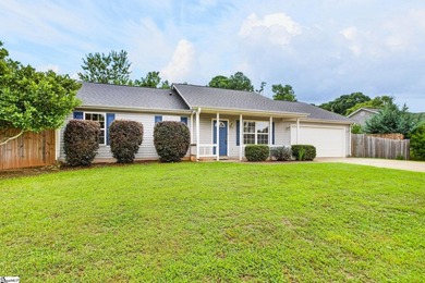 Great yard near the lake! - photo 2