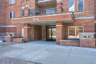 655 Perrie Drive unit: 302