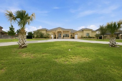 Exceptional Solomon Estates home (2013) - 4 BR, 4 full & 2 half - photo 1