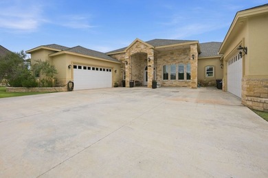 Exceptional Solomon Estates home (2013) - 4 BR, 4 full & 2 half - photo 5