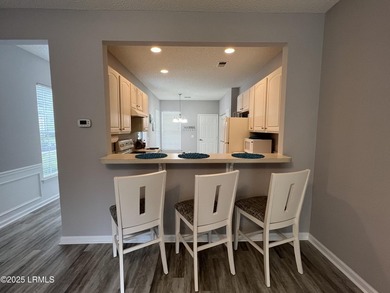 Looking for a welcoming place to call home? This delightful - photo 7