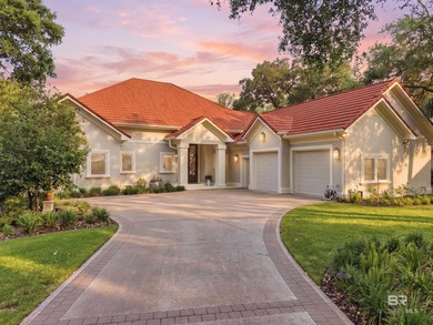 Luxury on the green, 43 Bayside Court: a custom residence - photo 1