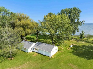 Lake Home For Sale in Oconto, Wisconsin