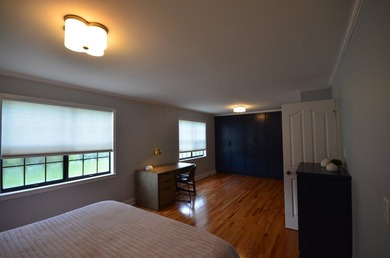 Beautifully updated split-level home located in the sought-after - photo 22