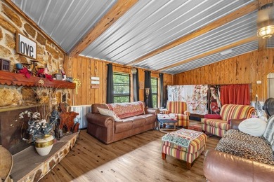 Discover the charm of Steinhatchee living with this unique - photo 9