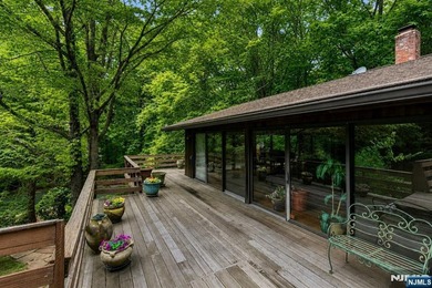PREMIER LOCATION!! THIS HOME IS LOCATED ON ONE OF ALPINE'S MOST - photo 36