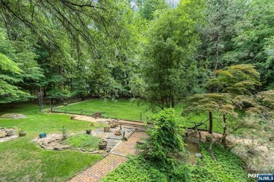 PREMIER LOCATION!! THIS HOME IS LOCATED ON ONE OF ALPINE'S MOST - photo 47