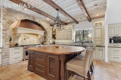 Luxury living surrounded by breathtaking water views awaits in - photo 11