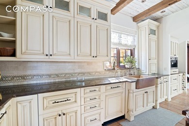 Luxury living surrounded by breathtaking water views awaits in - photo 14