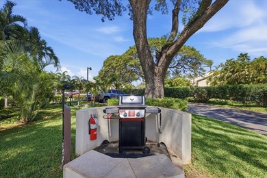 Tucked into the lush tropical grounds of Maui Hill, Unit - photo 46