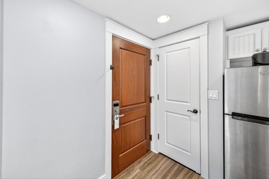 Located on the 3rd floor of Pilot House, this beautifully - photo 7