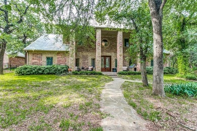Lake Alvarado Home Active Under Contract in Alvarado Texas