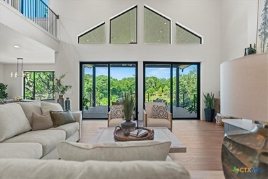 Prepare yourself for exceptional living on the Blanco River in - photo 4