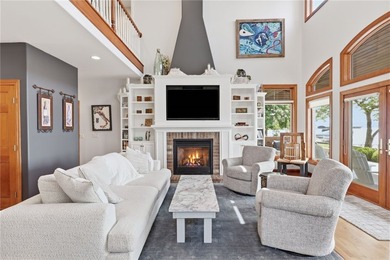 Perfectly positioned along Canandaigua Lake, this exceptional - photo 6