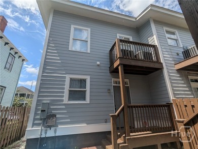 Townhome for Sale in the Streetcar Historic District. This - photo 21