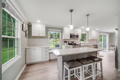 Welcome to 73 Stallion Circle! This beautifully updated - photo 5