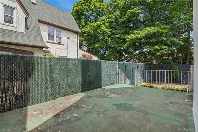 Nestled in the highly desirable Kew Forest section of Forest - photo 26