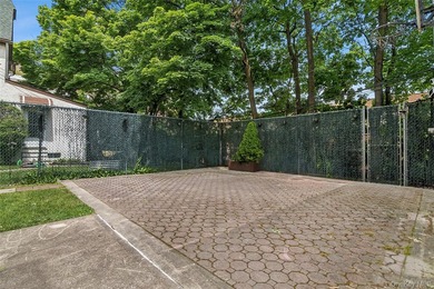 Nestled in the highly desirable Kew Forest section of Forest - photo 27
