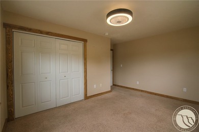 2 access gates open to this well maintained 1000 sq. ft., 2 bdrm - photo 29