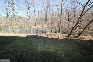 Welcome to one of the most captivating lakefront residences - photo 3