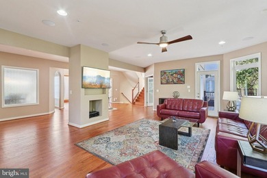 Welcome to one of the most captivating lakefront residences - photo 8