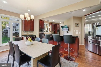 Welcome to one of the most captivating lakefront residences - photo 9