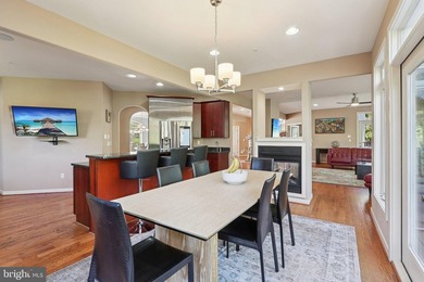 Welcome to one of the most captivating lakefront residences - photo 10