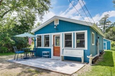Lake Home For Sale in Cambridge, Wisconsin