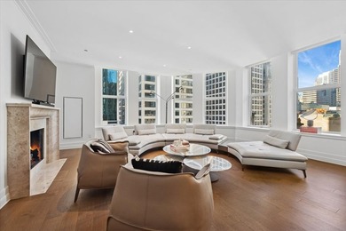 Tribune Tower Residence offers an amazing opportunity to own a - photo 6