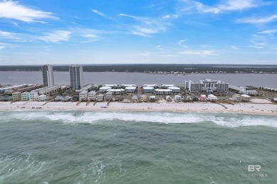 Beautifully furnished and recently updated, this three-bedroom - photo 9