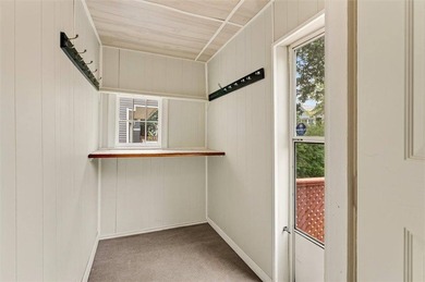 Packed with charm, space and updates, welcome to 113 - photo 4