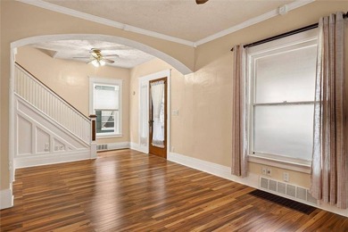 Packed with charm, space and updates, welcome to 113 - photo 8
