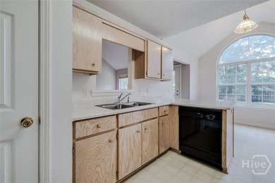 You will enjoy moving into this comfortable one-level 3-bedroom - photo 11